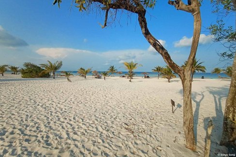 Plage Pagoda, une des plus belles de Koh Rong