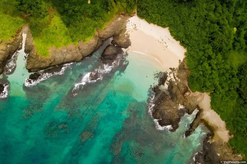 Vue aérienne de la plage de Pedasi au Panama