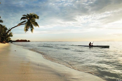 Activités nautiques et plages de rêve sur les îles extérieures aux Seychelles